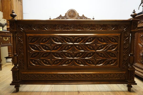 STARE BRETOŃSKIE ŁOŻE RĘCZNIE RZEŹBIONE ORYGINAŁ !!