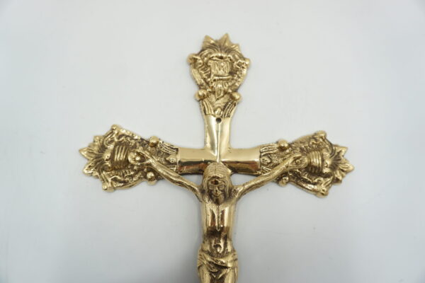 WISZĄCY KRZYŻ KRZYŻYK MOSIĘŻNY