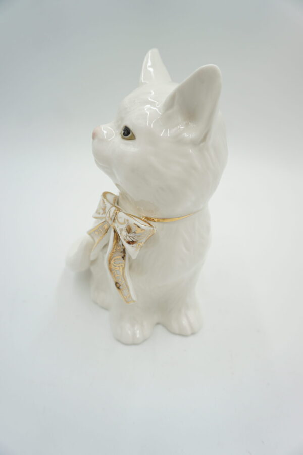 PIĘKNA PORCELANOWA FIGURKA KOT