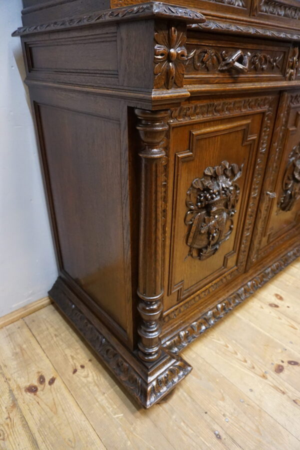 PIĘKNIE RZEŹBIONY KREDENS BIBLIOTECZNY PTAKI FRANCJA