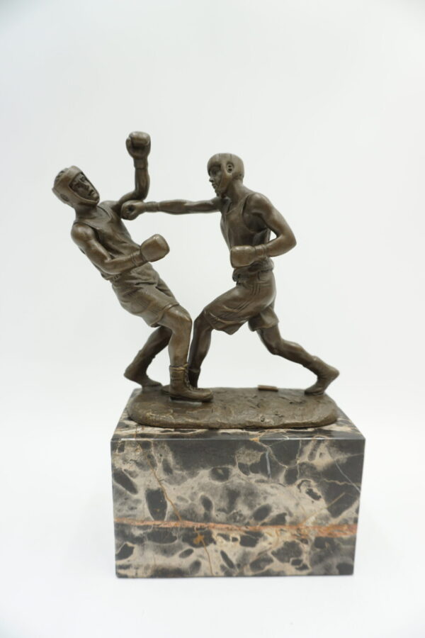 FIGURA Z BRĄZU WALKA BOKSERÓW