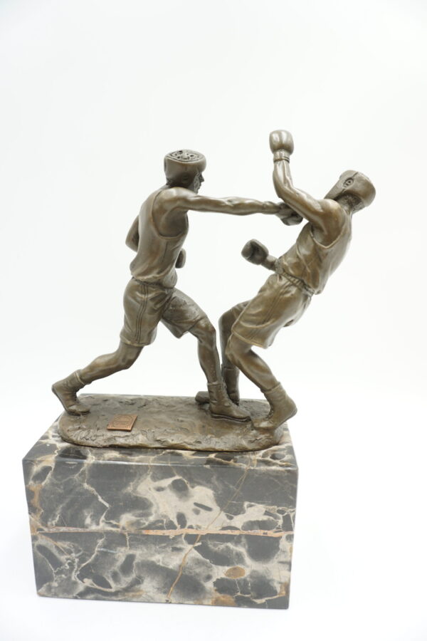FIGURA Z BRĄZU WALKA BOKSERÓW