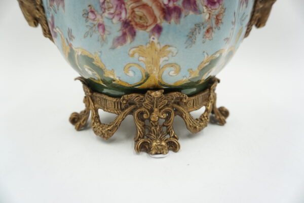 SZKATUŁKA BOMBONIERA BARANY PORCELANA OKUTA Z BRĄZEM