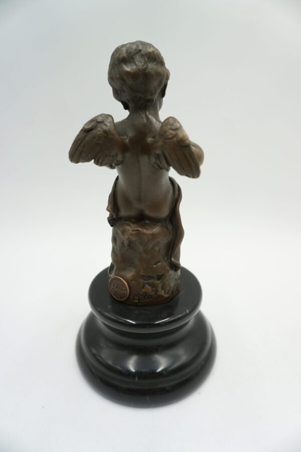 FIGURA Z BRĄZU ANIOŁ ANIOŁEK ZE SKRZYPCAMI GRAJEK