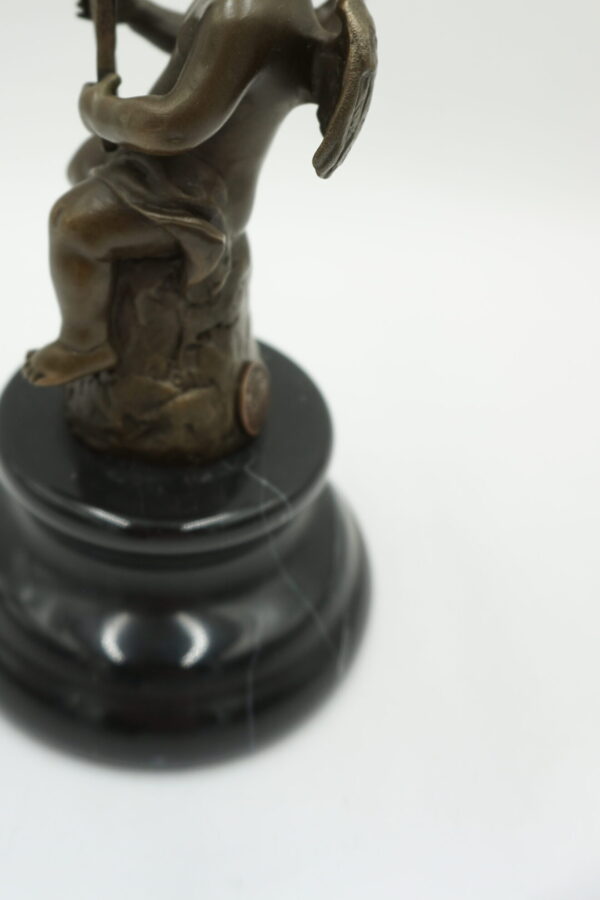 FIGURA Z BRĄZU ANIOŁ ANIOŁEK Z HARFĄ