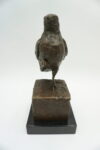 FIGURA Z BRĄZU PTAK PTASZEK NA KAMIENIU