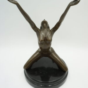 FIGURA Z BRĄZU AKT NAGA KOBIETA