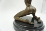 FIGURA Z BRĄZU AKT NAGA KOBIETA
