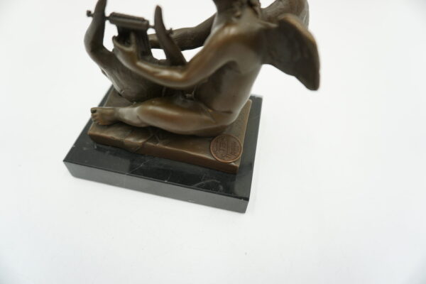 FIGURA Z BRĄZU ANIOŁ ANIOŁEK Z LIRĄ