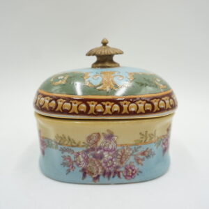 PORCELANOWA SZKATUŁKA BOMBONIERA MALOWANA