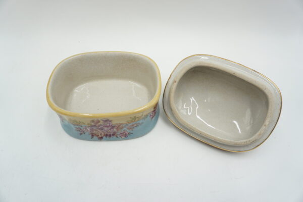 PORCELANOWA SZKATUŁKA BOMBONIERA MALOWANA