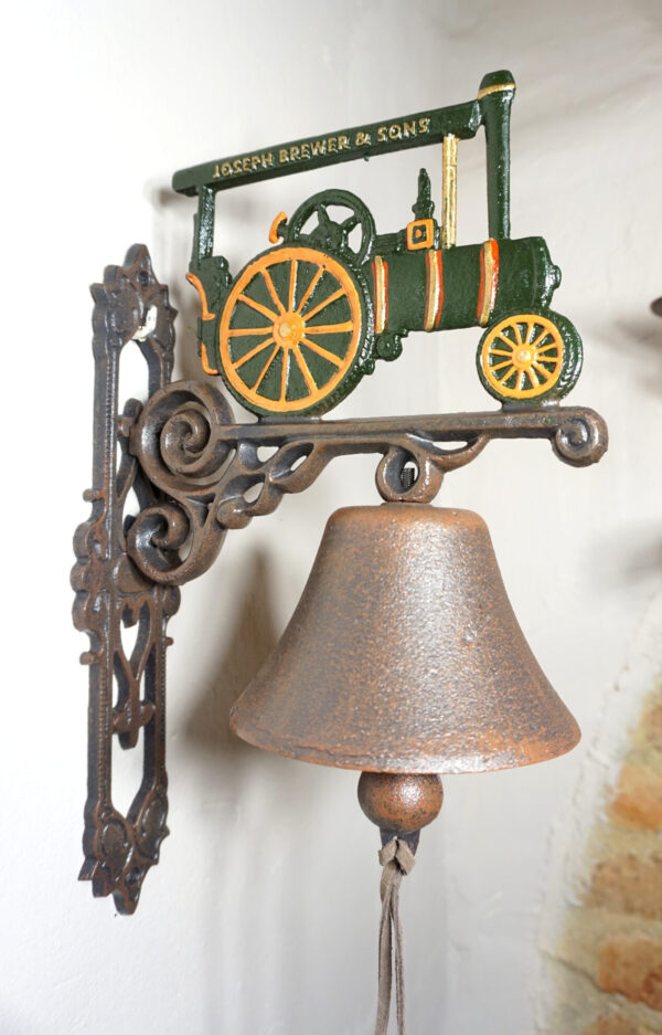 PIĘKNY ŻELIWNY DZWON DZWONEK CIĄGNIK PAROWY