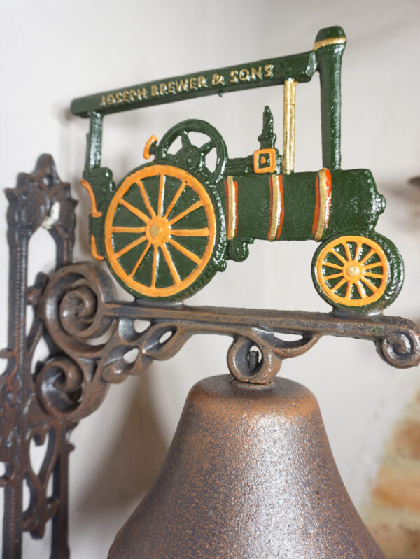 PIĘKNY ŻELIWNY DZWON DZWONEK CIĄGNIK PAROWY