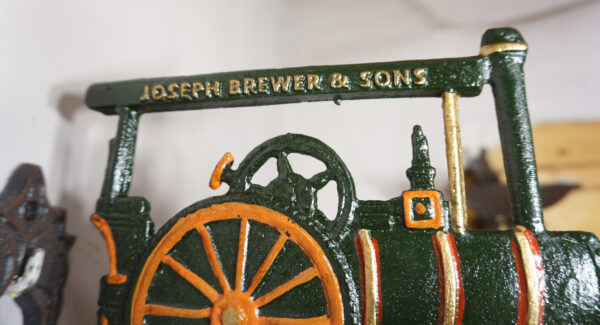 PIĘKNY ŻELIWNY DZWON DZWONEK CIĄGNIK PAROWY