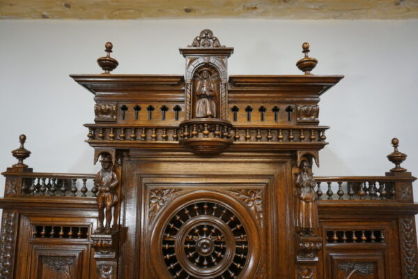 FIGURALNY BRETOŃSKI KREDENS BOGATO RZEŹBIONY FRANCJA ORYGINAŁ