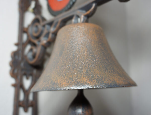 PIĘKNY ŻELIWNY DZWON DZWONEK TRAKTOR