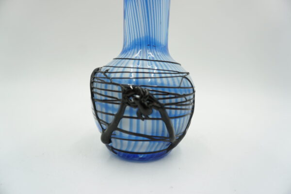 SZKLANY WAZON FLAKON STYL MURANO NIEBIESKI Z PAJĄKAMI