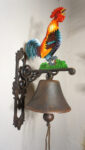 PIĘKNY ŻELIWNY DZWON DZWONECZEK KOGUT KOGUCIK