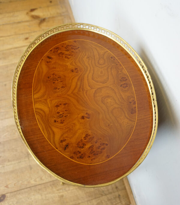 SZAFKA NAKASTLIK INTARSJE MOSIĘŻNE OKUCIA !!