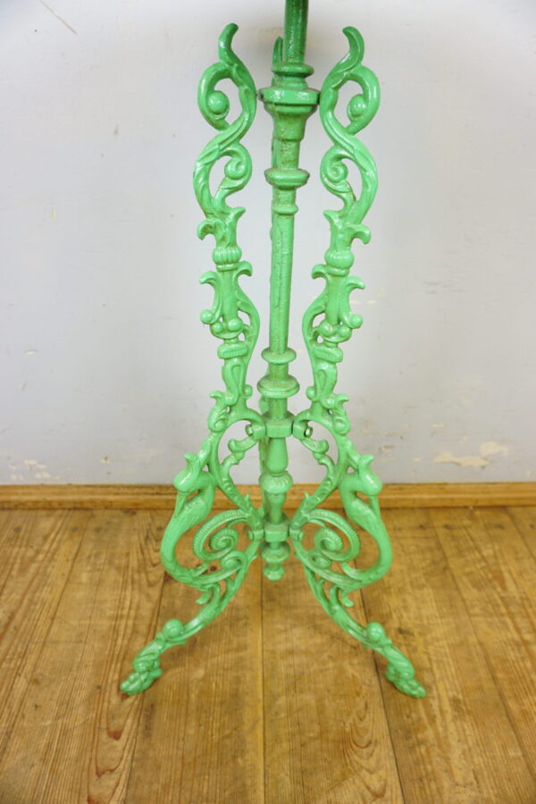 ŻELIWNY STOLIK KWIETNIK OGRODOWY PREZENT