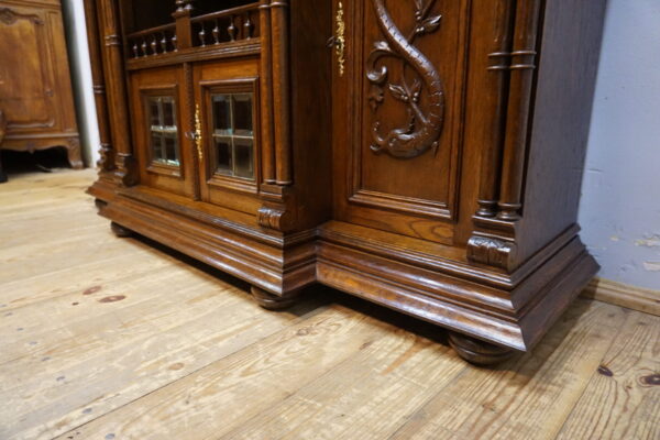 NIESPOTYKANA DWUPOZIOMOWA KOMODA EKLEKTYCZNA