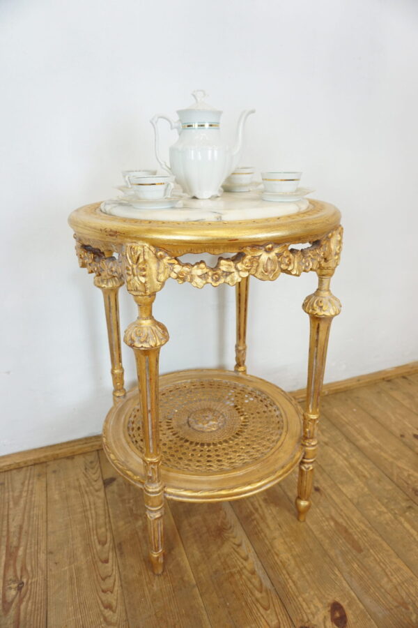 OKRĄGŁY ZŁOTY STOLIK KAWOWY MARMUR