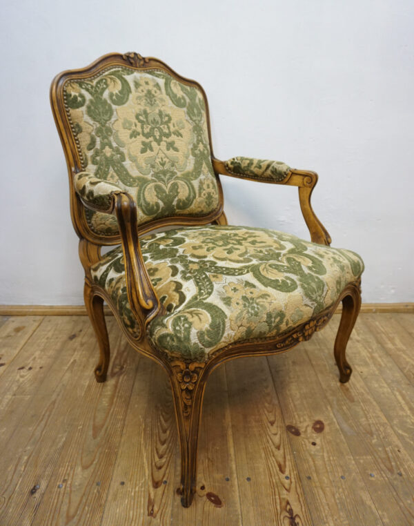 DEKORACYJNY FOTEL LUDWIK NA SPRĘŻYNACH