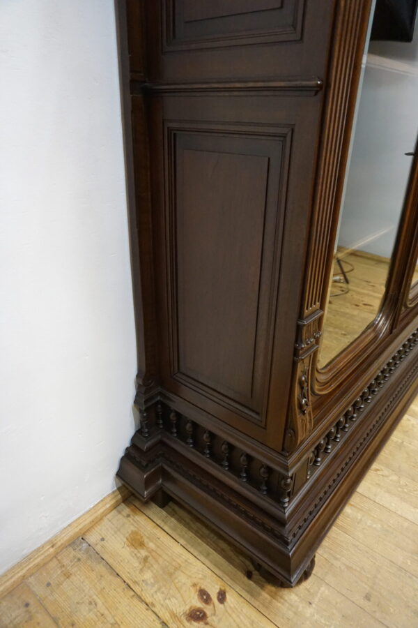 PRZESZKLONA BIBLIOTECZKA PODRĘCZNA Z NADSTAWKĄ