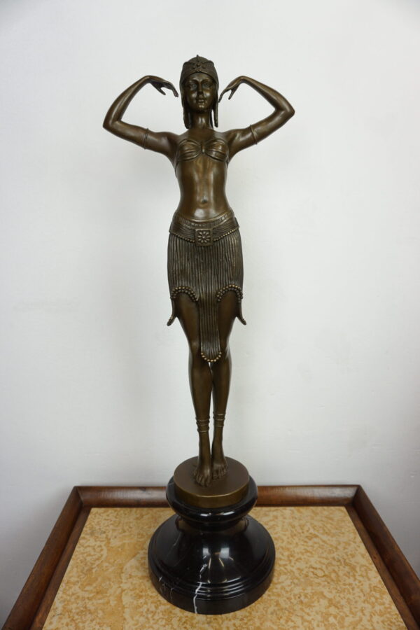 FIGURA Z BRĄZU TANCERKA SKARABEUSZA sygnowana 74cm 12kg