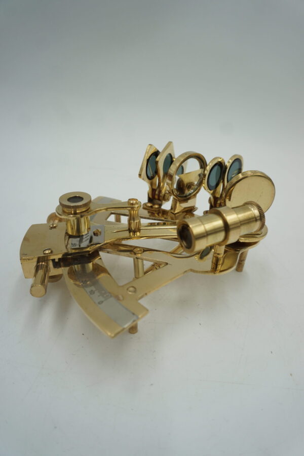 PIĘKNY MOSIĘŻNY SEKSTANT + ETUI DREWNIANE