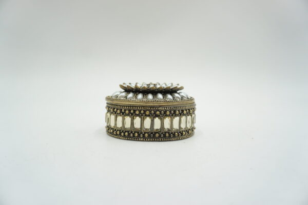 SZKATUŁKA PUZDERKO OWALNE Z CYRKONIAMI