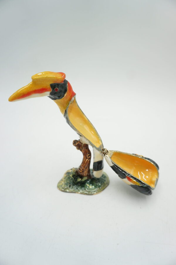 SZKATUŁKA PUZDERKO TUKAN PTAK KOLOROWY