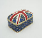 SZKATUŁKA PUZDERKO WIELKA BRYTANIA Z CYRKONIAMI