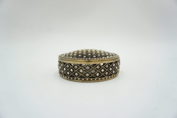 SZKATUŁKA PUZDERKO OKRĘGŁE Z CYRKONIAMI