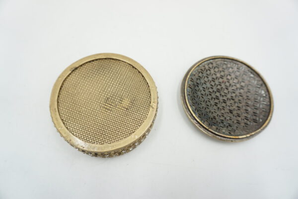 SZKATUŁKA PUZDERKO OKRĘGŁE Z CYRKONIAMI