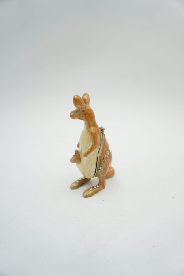 SZKATUŁKA PUZDERKO KANGUR Z DZIECKIEM Z CYRKONIAMI