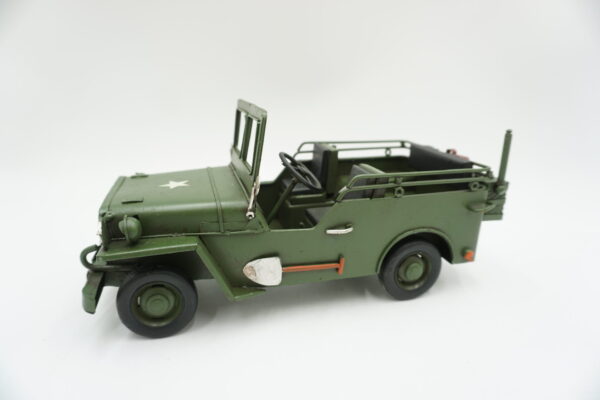 METALOWY MODEL POJAZD WOJSKOWY KOLEKCJONERSKI PREZENT