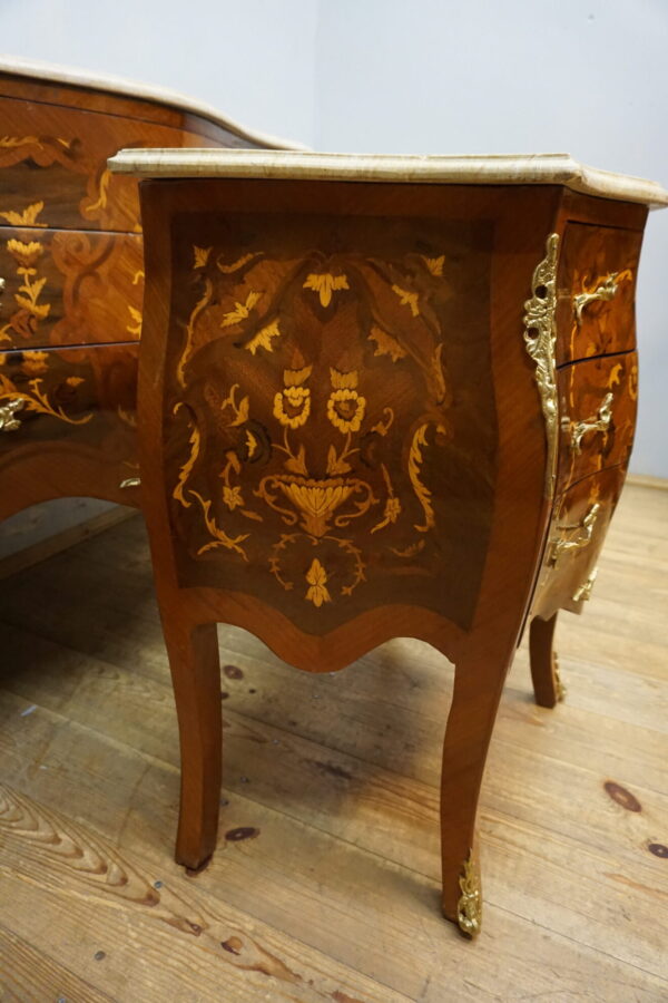 ZESTAW 3 KOMÓD BAROKOWYCH INTARSJOWANE Z OKUCIAMI 3 KOMODY