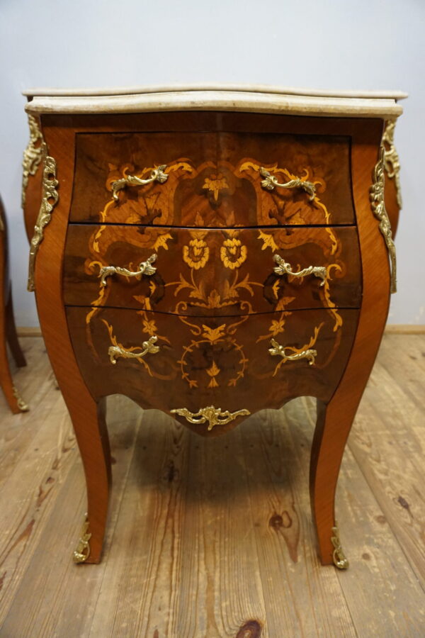 ZESTAW 3 KOMÓD BAROKOWYCH INTARSJOWANE Z OKUCIAMI 3 KOMODY