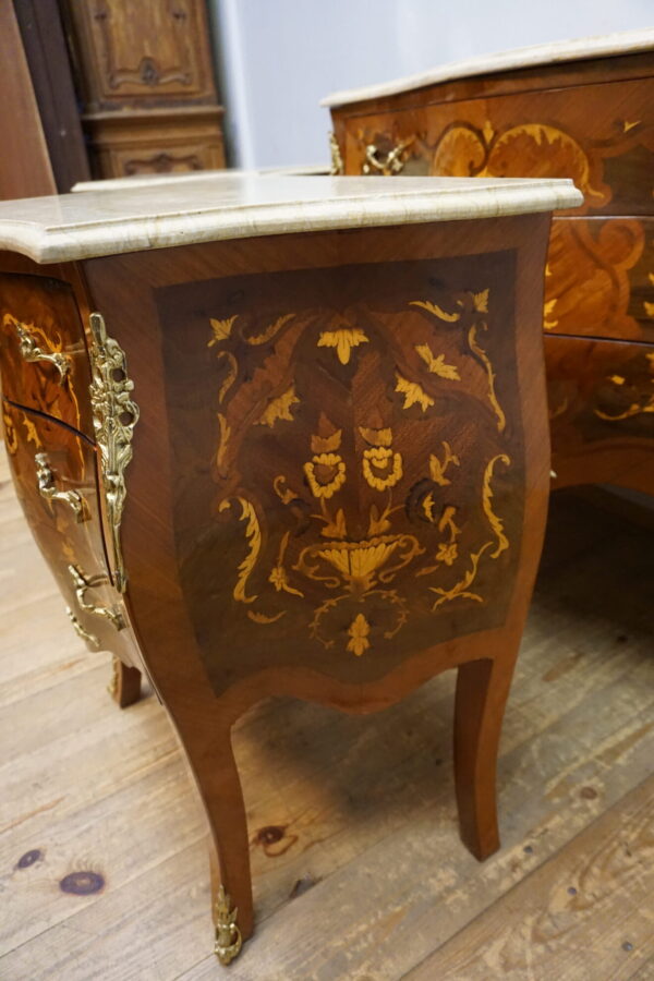 ZESTAW 3 KOMÓD BAROKOWYCH INTARSJOWANE Z OKUCIAMI 3 KOMODY