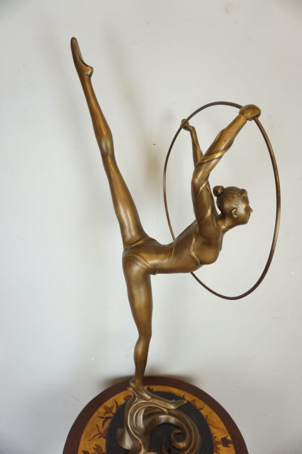 FIGURA Z BRĄZU TANCERKA BALETNICA BALLERINA Z KOŁEM