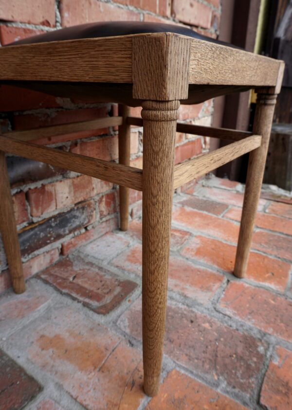 OCZYSZCZONY TABORET STOŁEK !