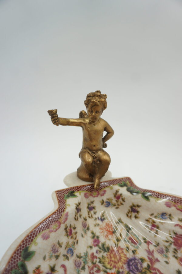 PATERKA POPIELNICZKA MYDELNICZKA PORCELANA Z BRĄZEM - ANIOŁEK