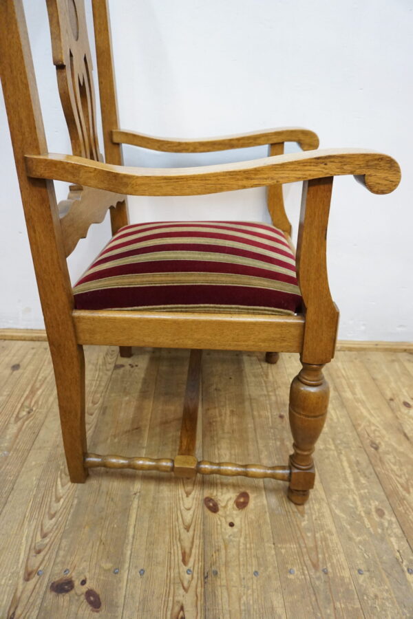 DOSTOJNY FOTEL DO BIURKA DĘBOWY