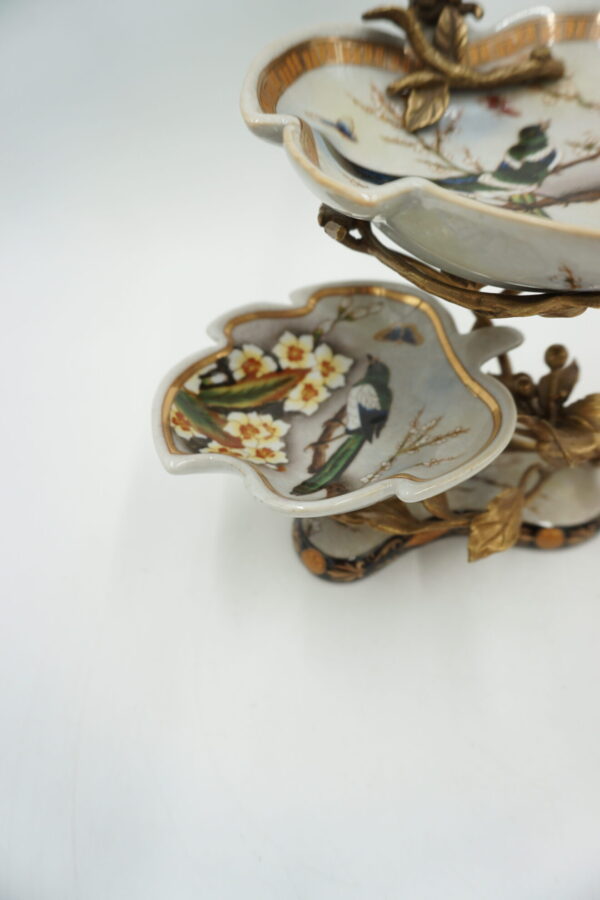 PIĘTROWA PATERKA PORCELANA Z BRĄZEM – PTASZEK