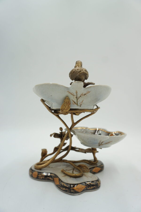 PIĘTROWA PATERKA PORCELANA Z BRĄZEM – PTASZEK