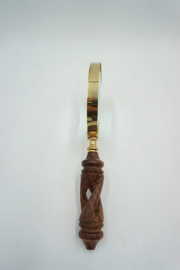 PIĘKNA LUPA SZKŁO POWIĘKSZAJĄCE