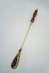 ŁYŻKA DO BUTÓW Z DREWNIANĄ RĄCZKĄ - MOSIĄDZ 47cm