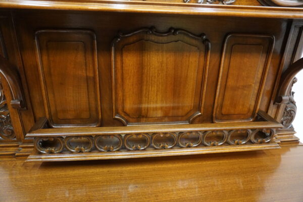 RZEŹBIONA KOMODA POMOCNIK Z NADSTAWKĄ LUDWIK ROCAILLE