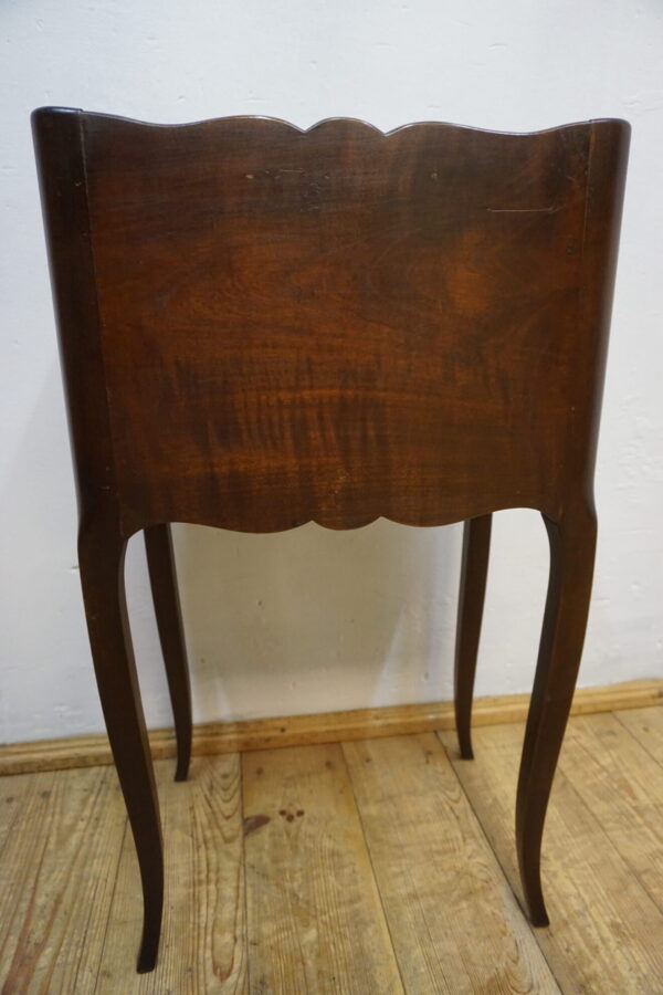 SZAFKA STOLIK NOCNY FILIGRANOWA WYSOKIE NOGI